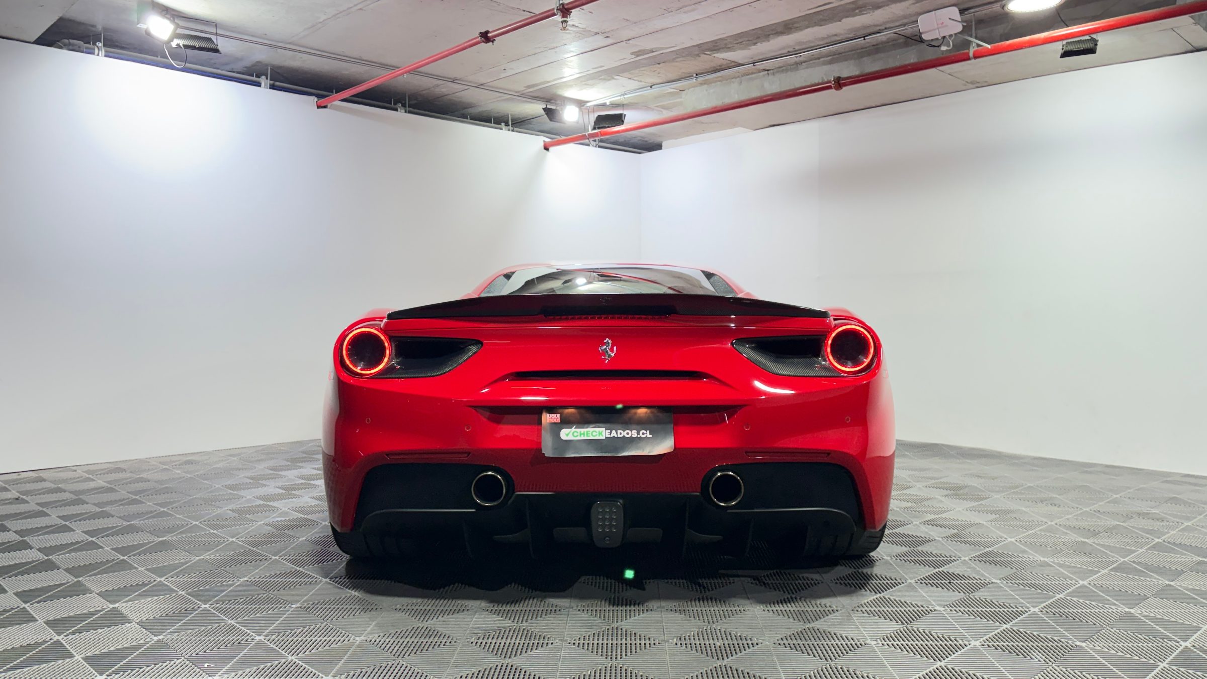 Ferrari 488 — foto 8 de 25