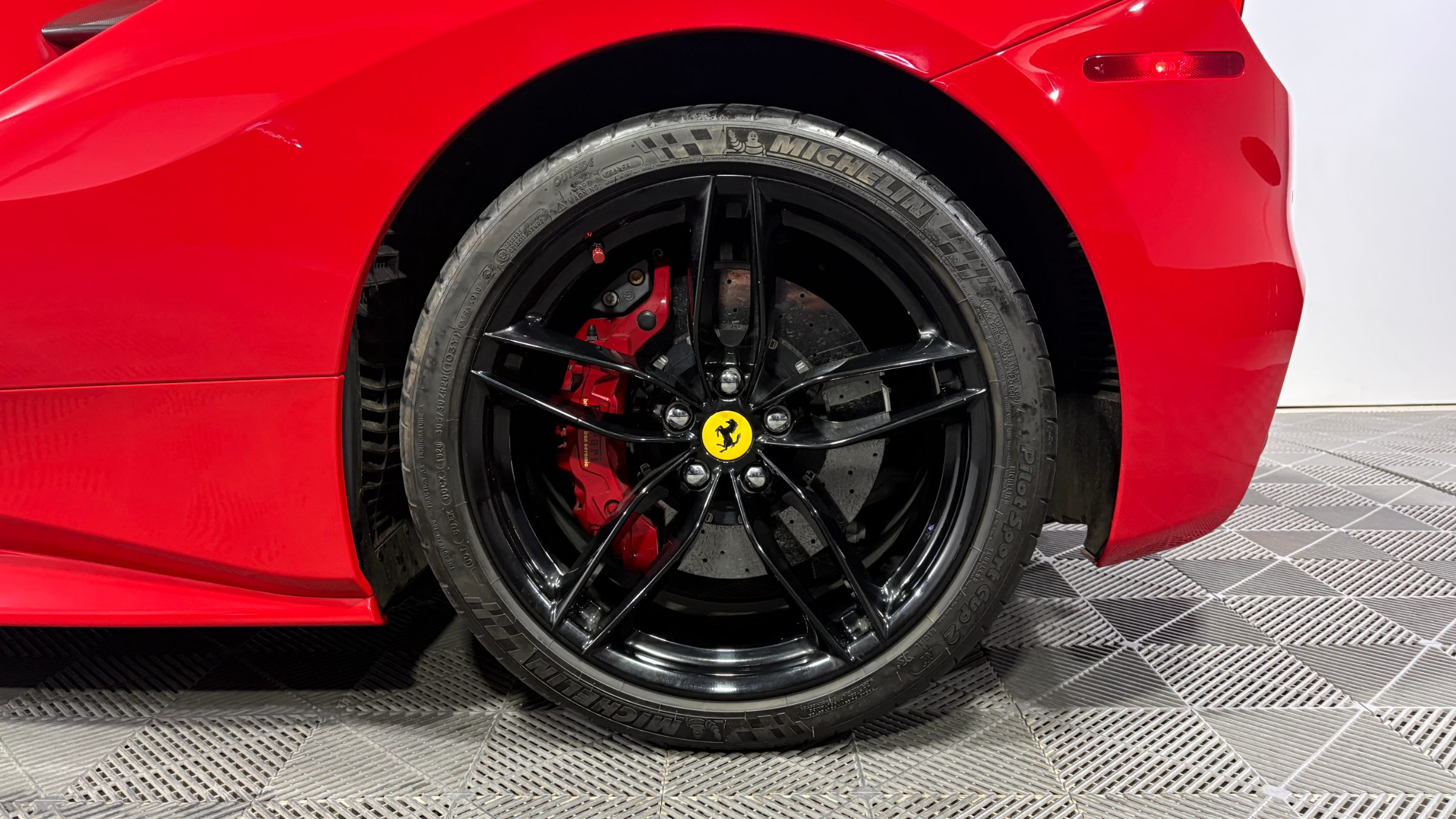 Ferrari 488 — foto 25 de 25