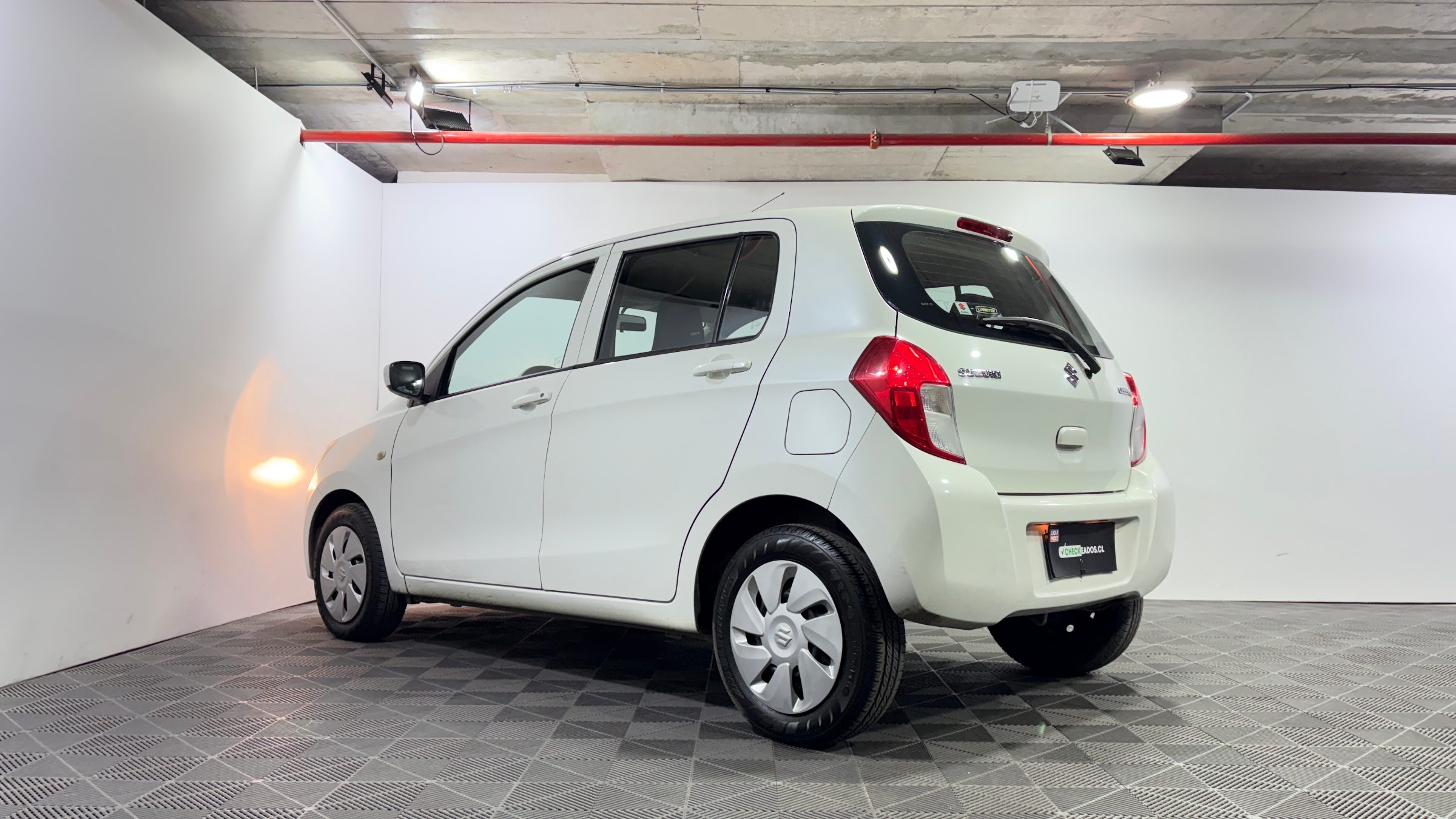Suzuki Celerio — foto 5 de 20