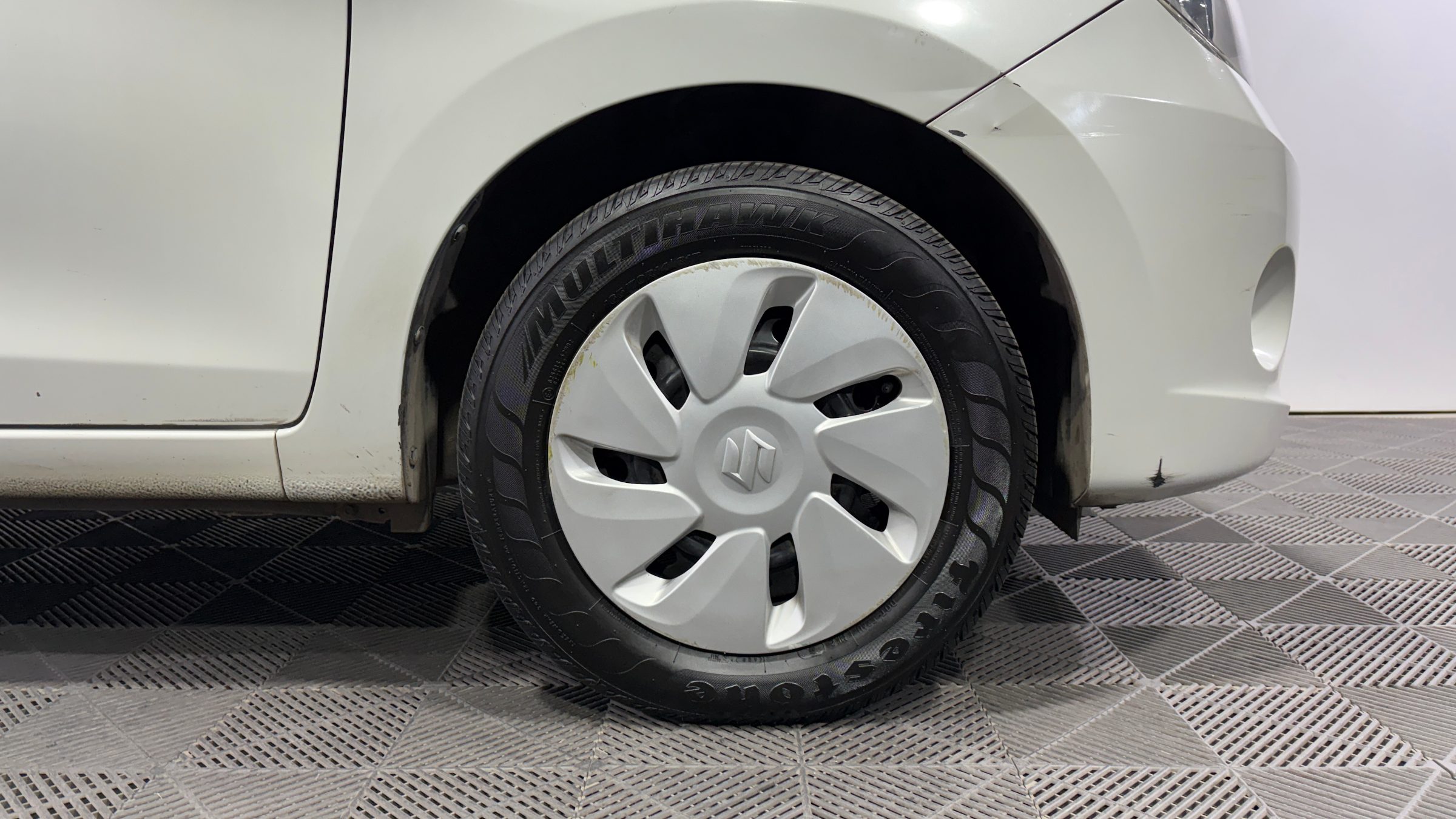 Suzuki Celerio — foto 18 de 20