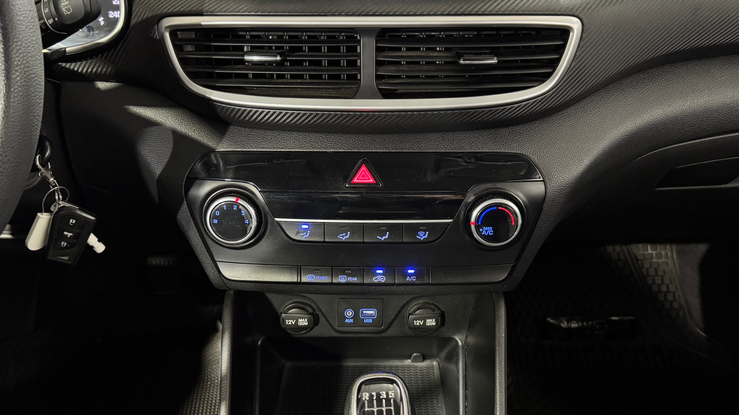 Hyundai Tucson — foto 17 de 22