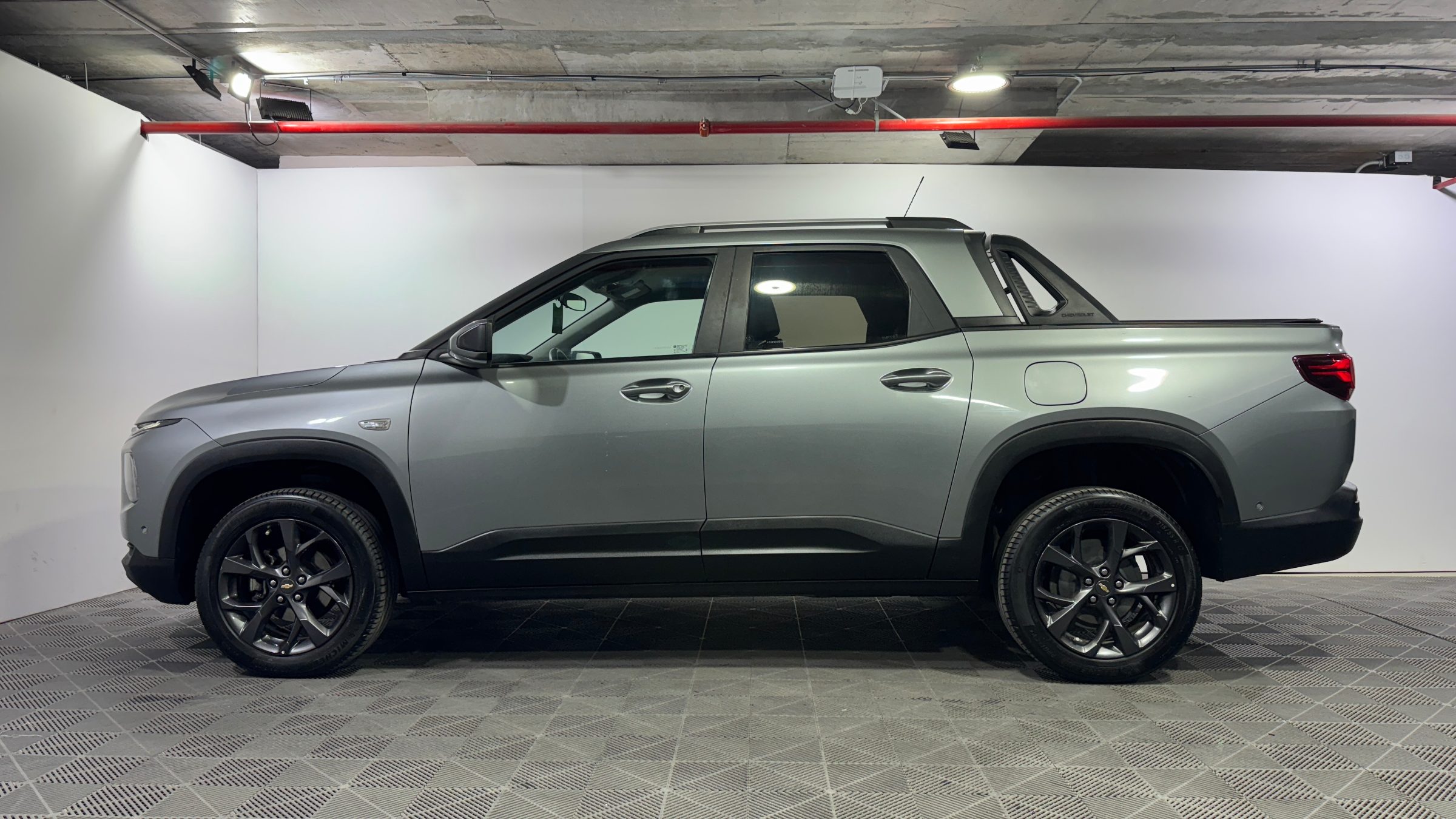 Chevrolet Montana — foto 4 de 22