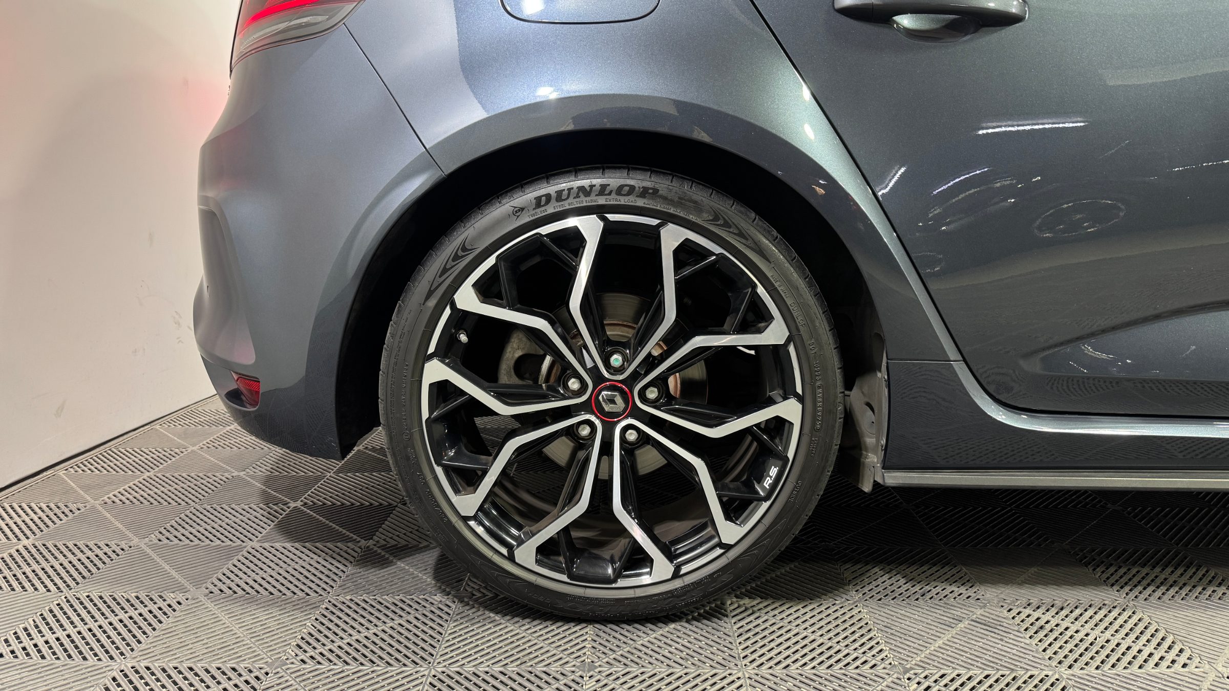 Renault Megane — foto 20 de 21