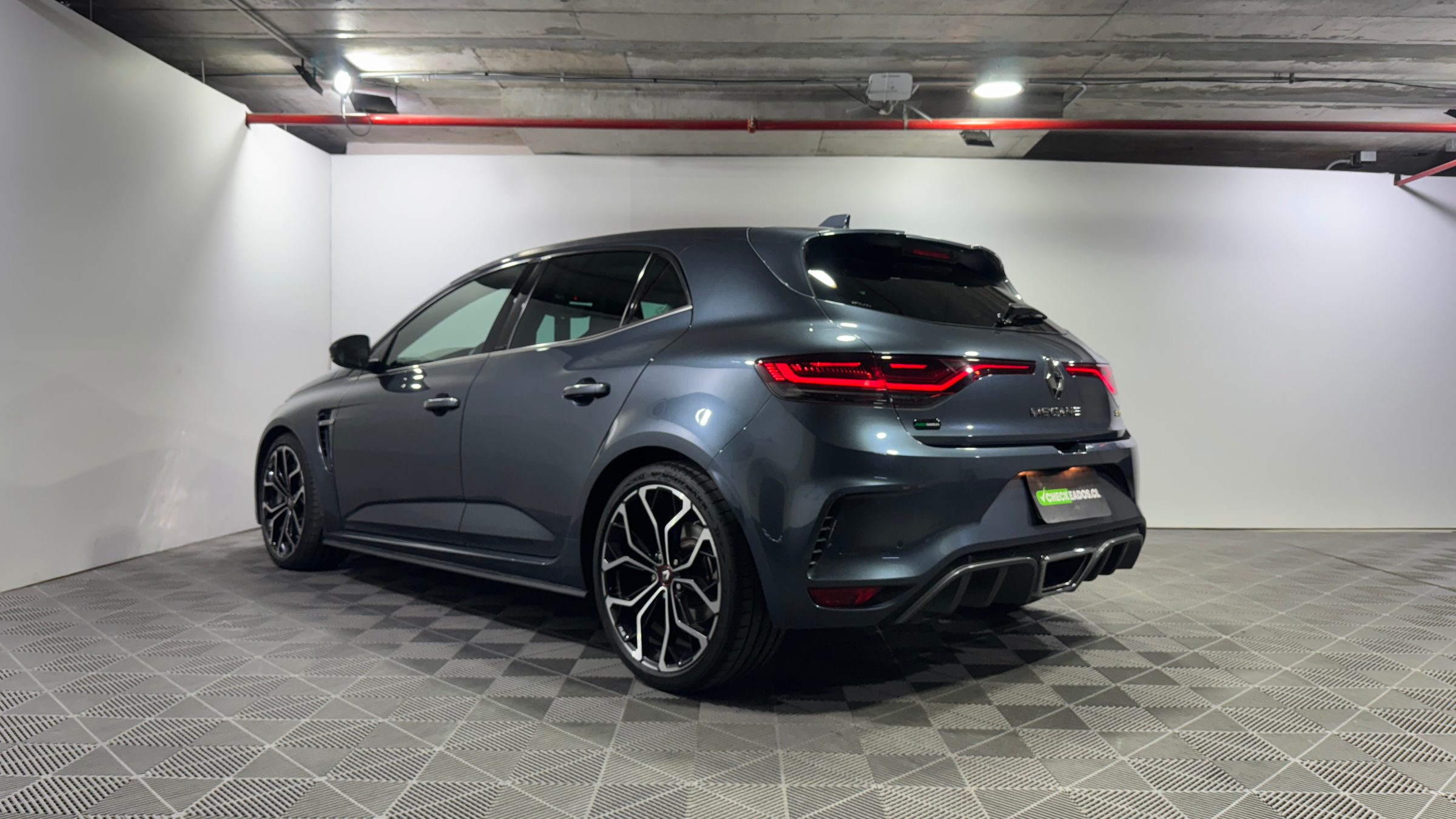 Renault Megane — foto 5 de 21