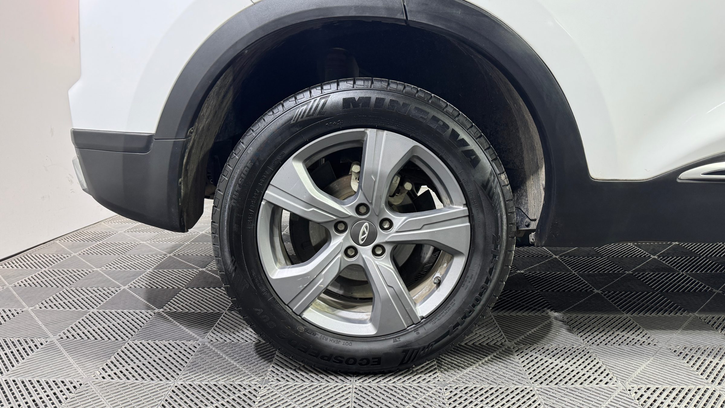 Chery Tiggo 3 — foto 19 de 22