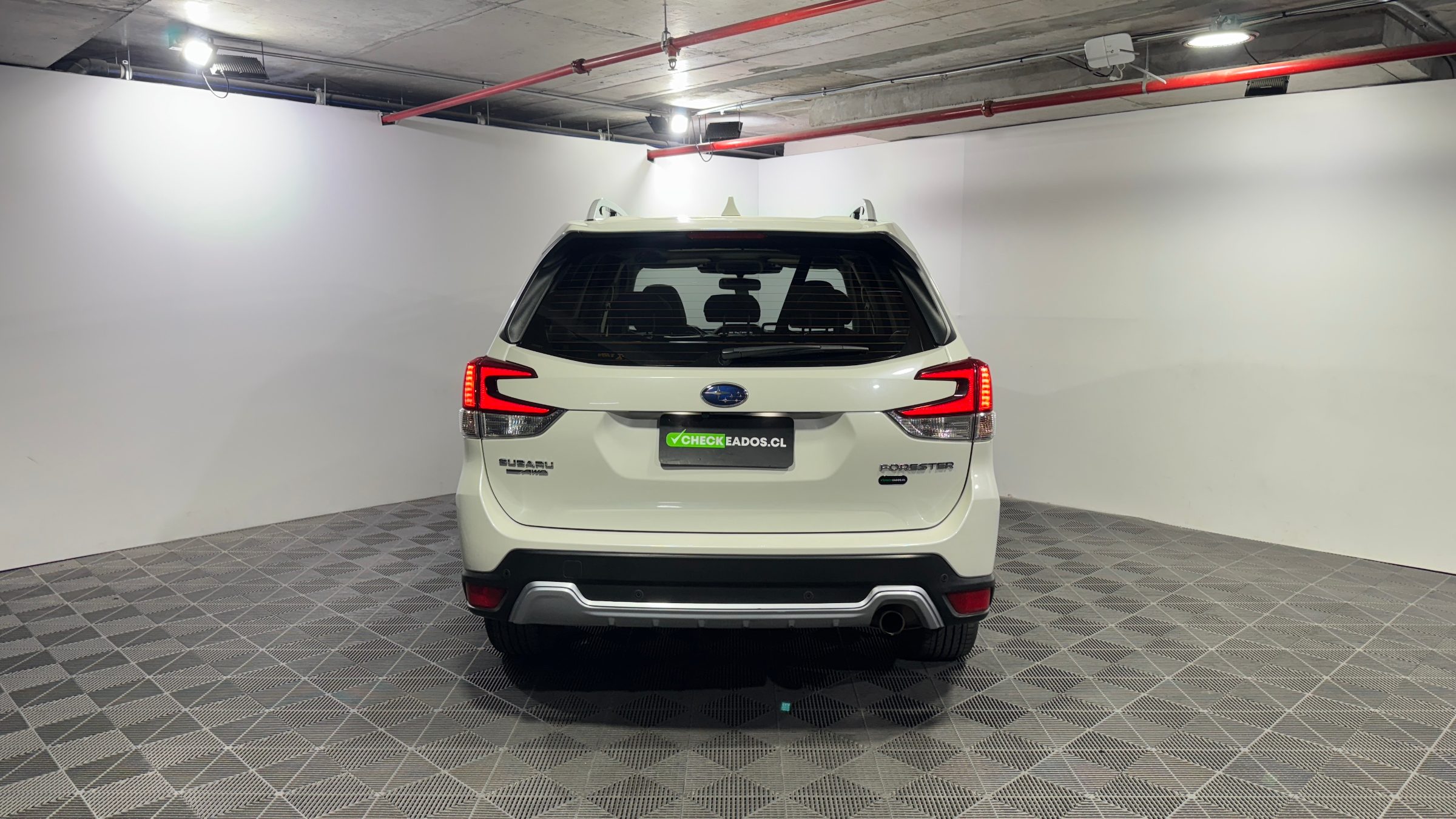Subaru Forester — foto 8 de 26