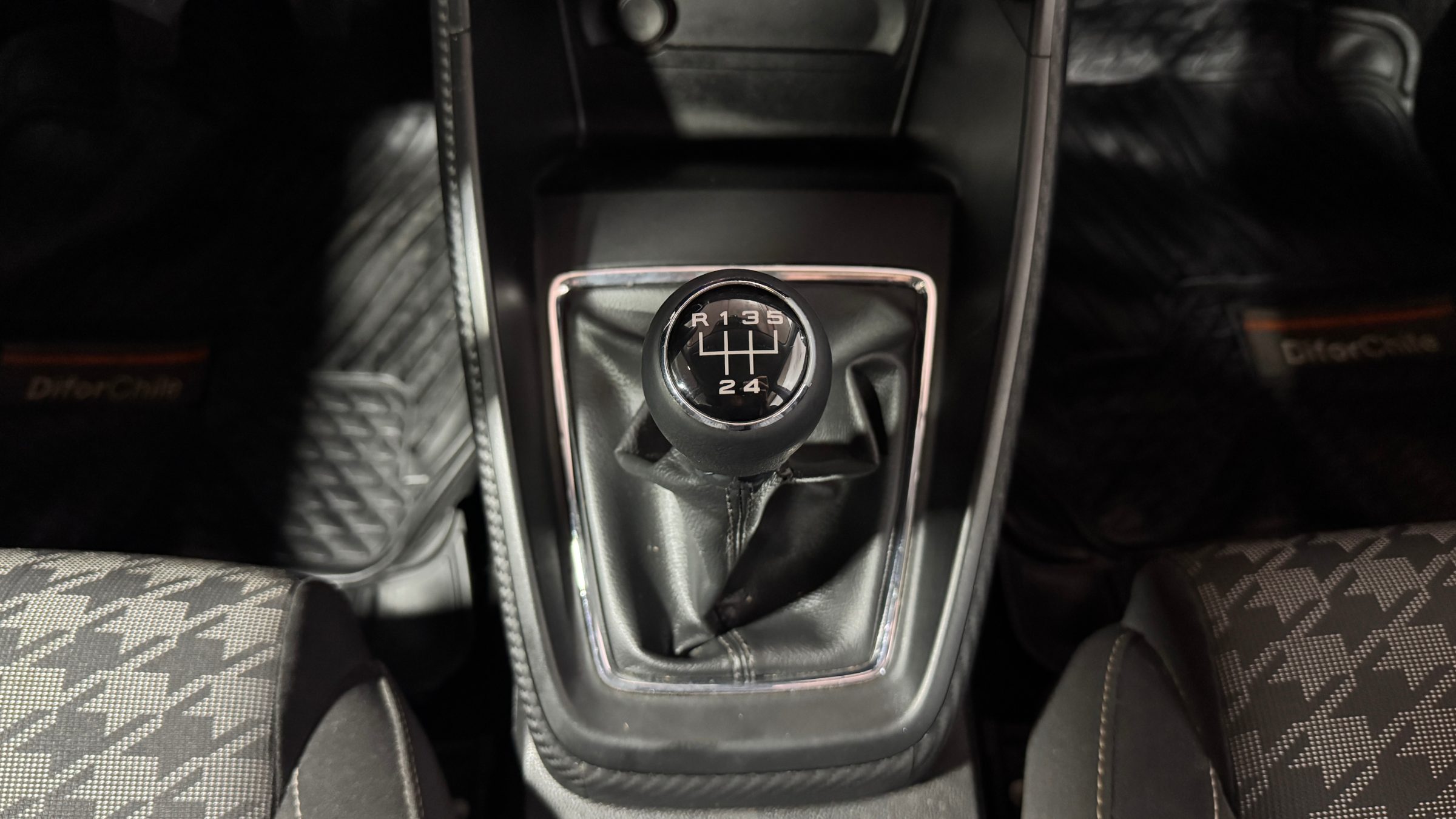 MG Zs — foto 14 de 20