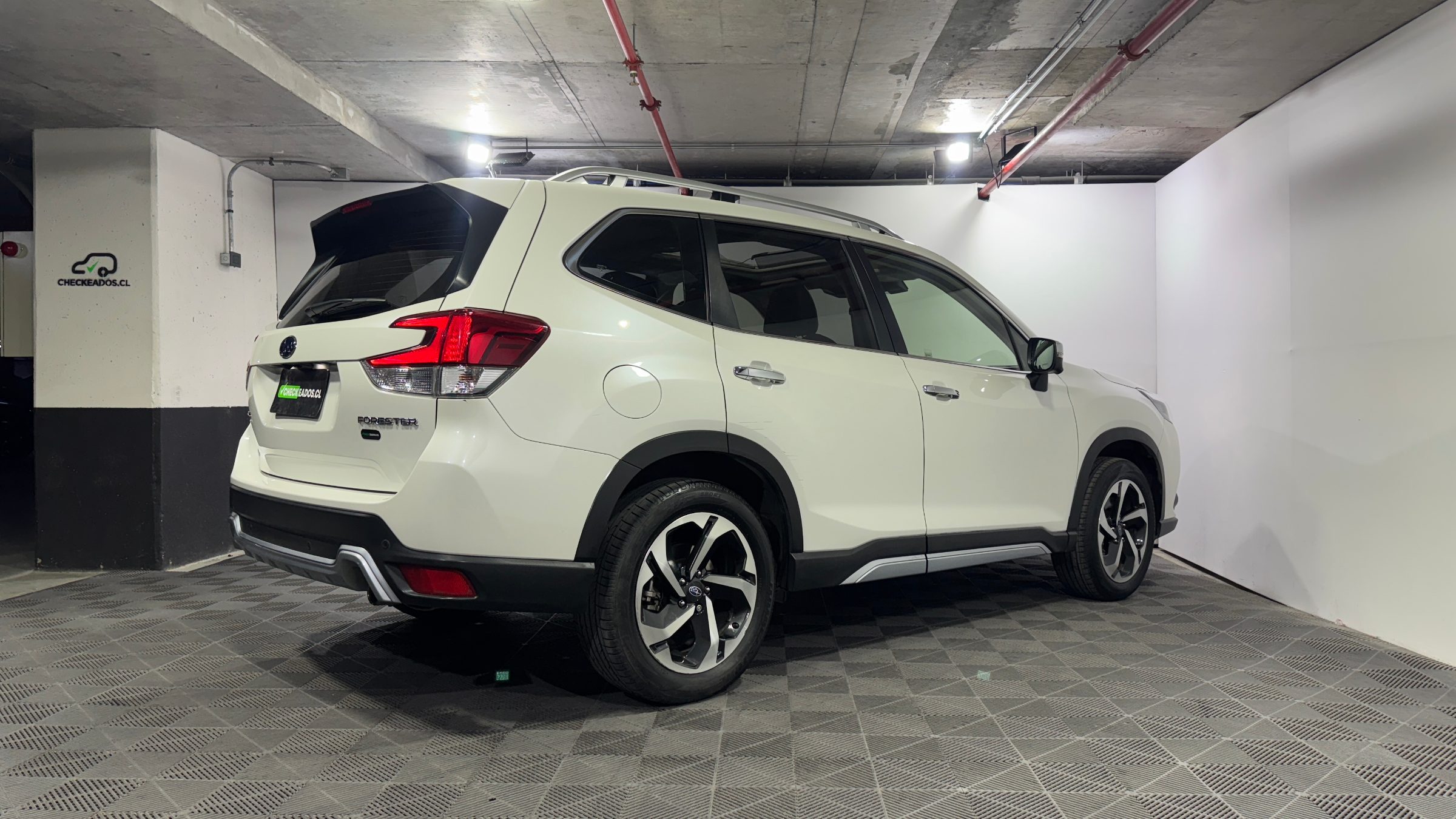 Subaru Forester — foto 7 de 26