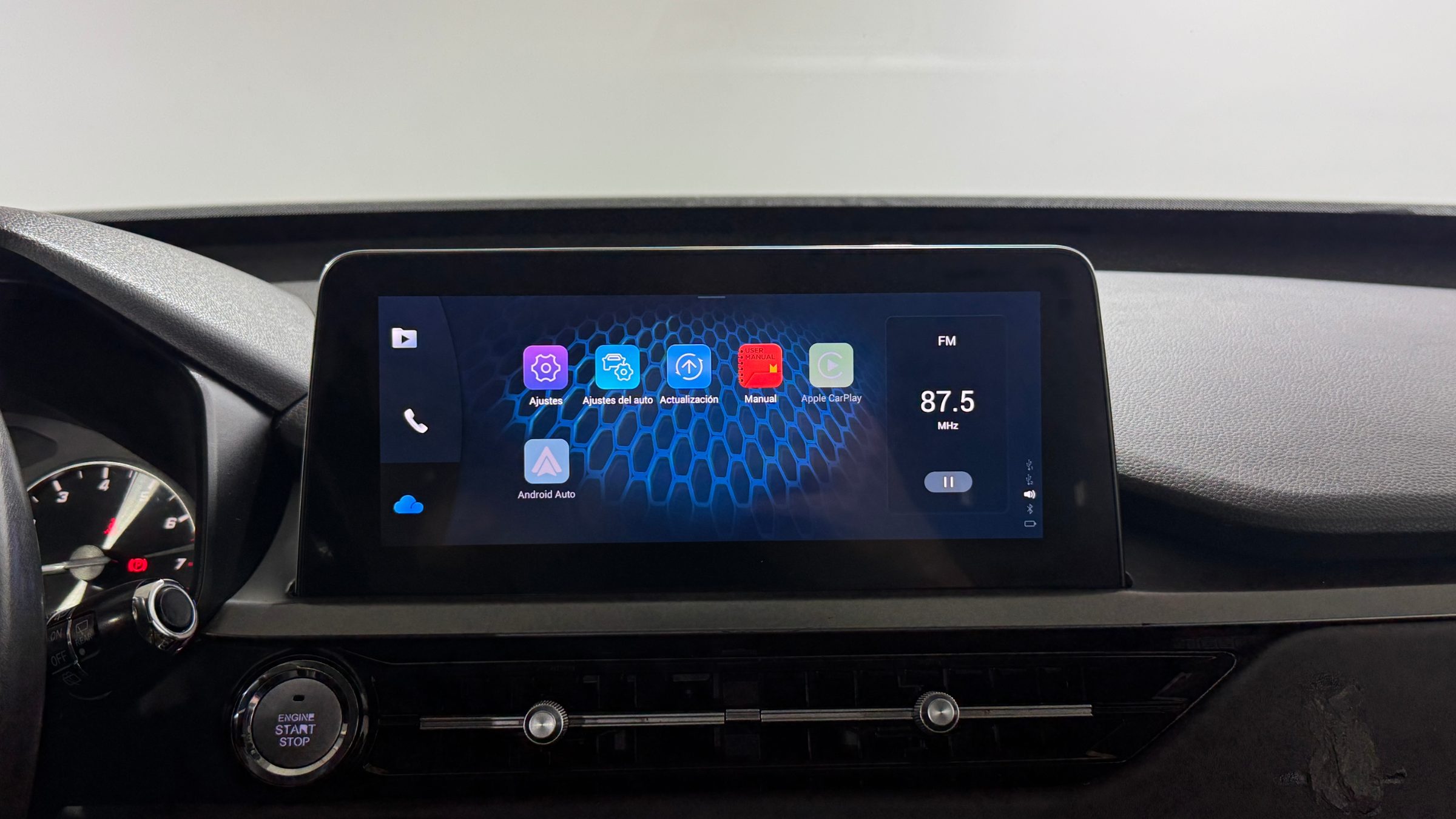 Chery Tiggo 3 — foto 18 de 22
