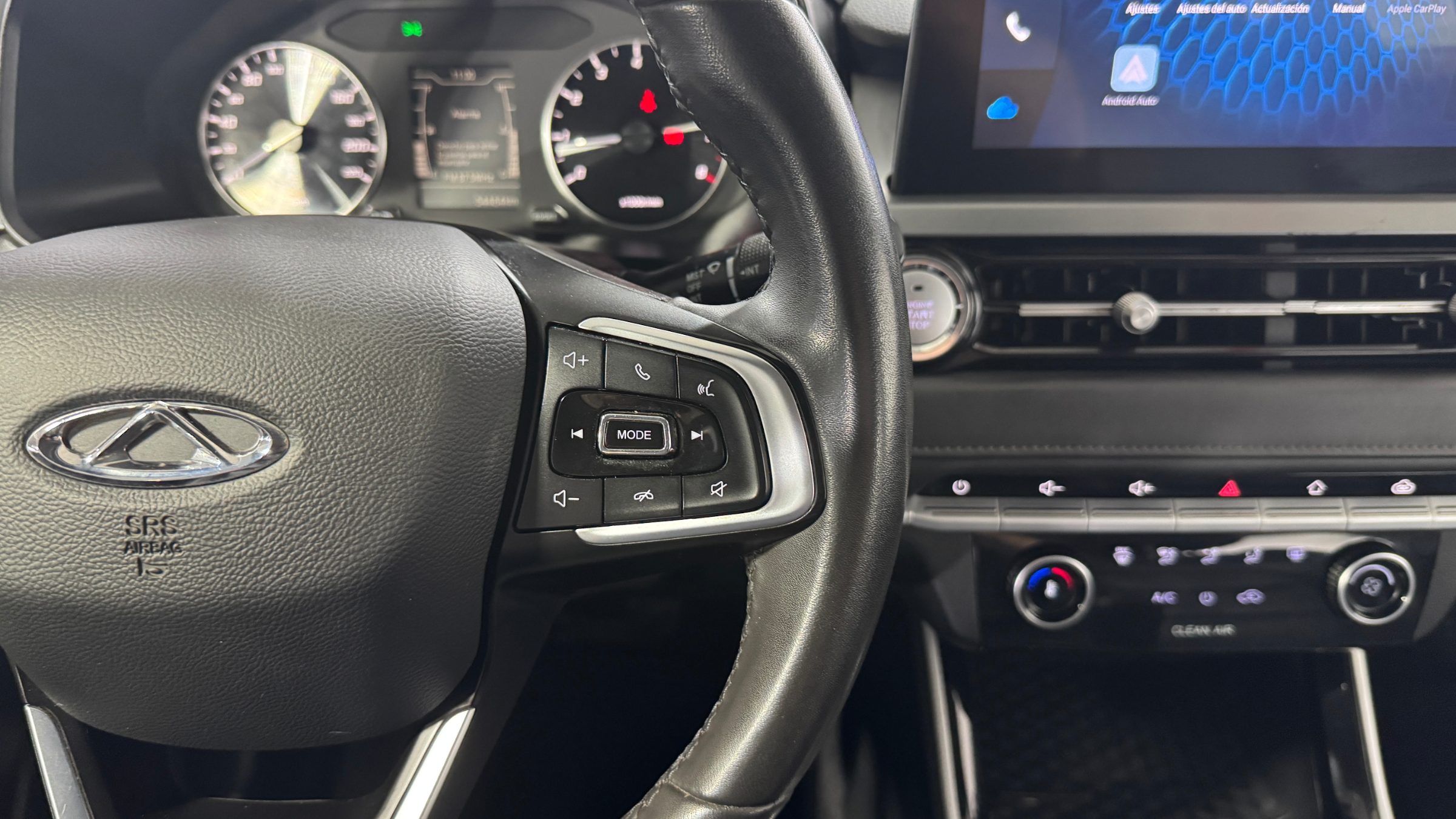 Chery Tiggo 3 — foto 15 de 22