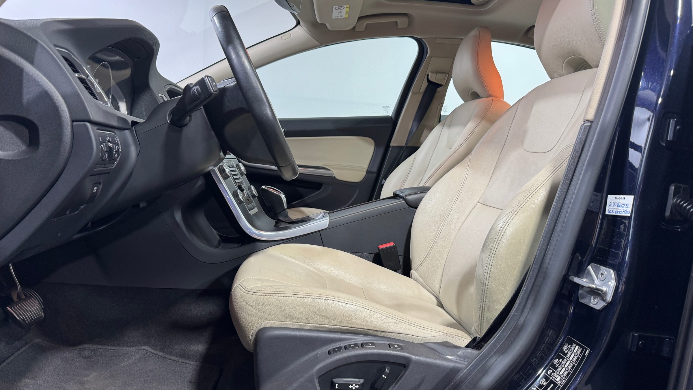 Volvo S60 — foto 10 de 23