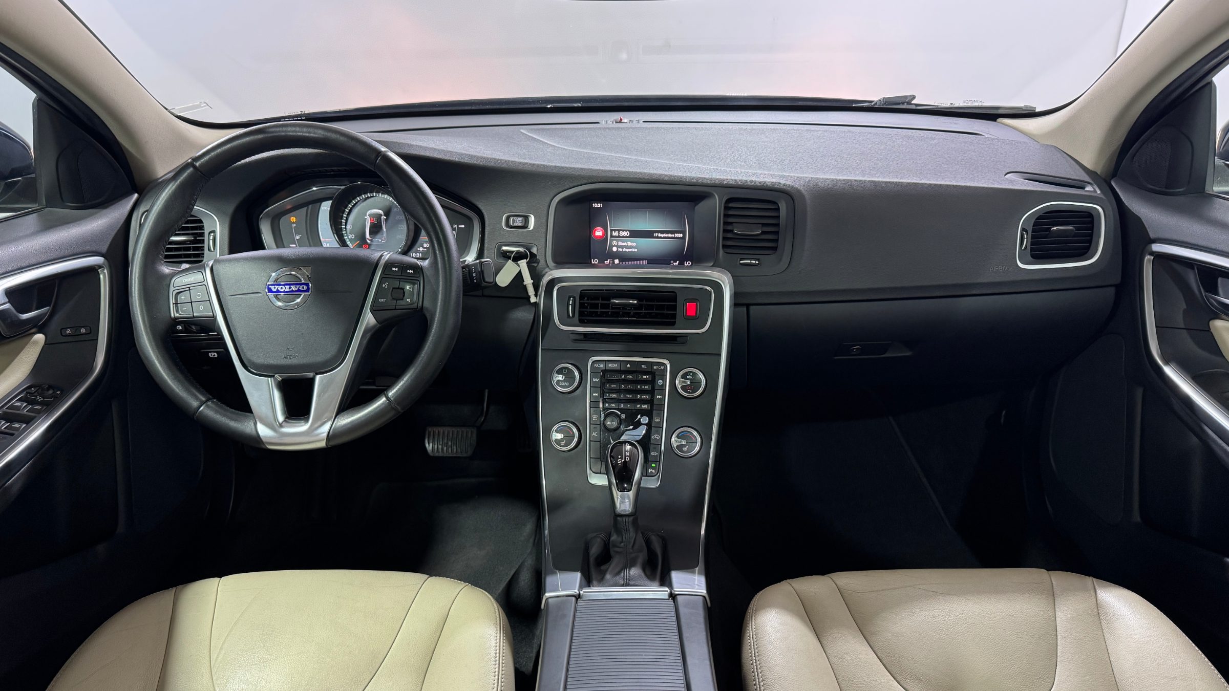 Volvo S60 — foto 12 de 23