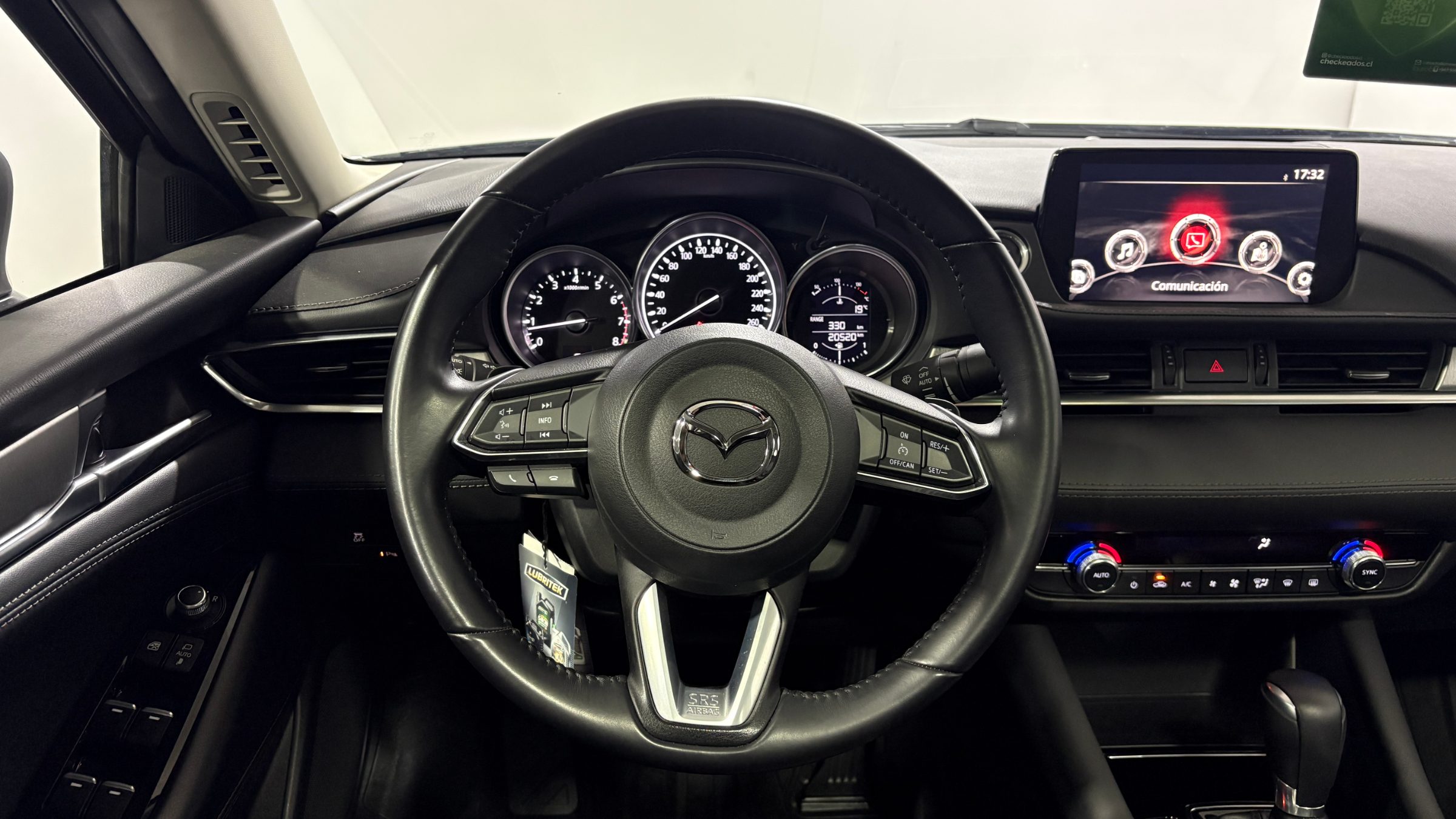 Mazda Mazda6 — foto 13 de 23