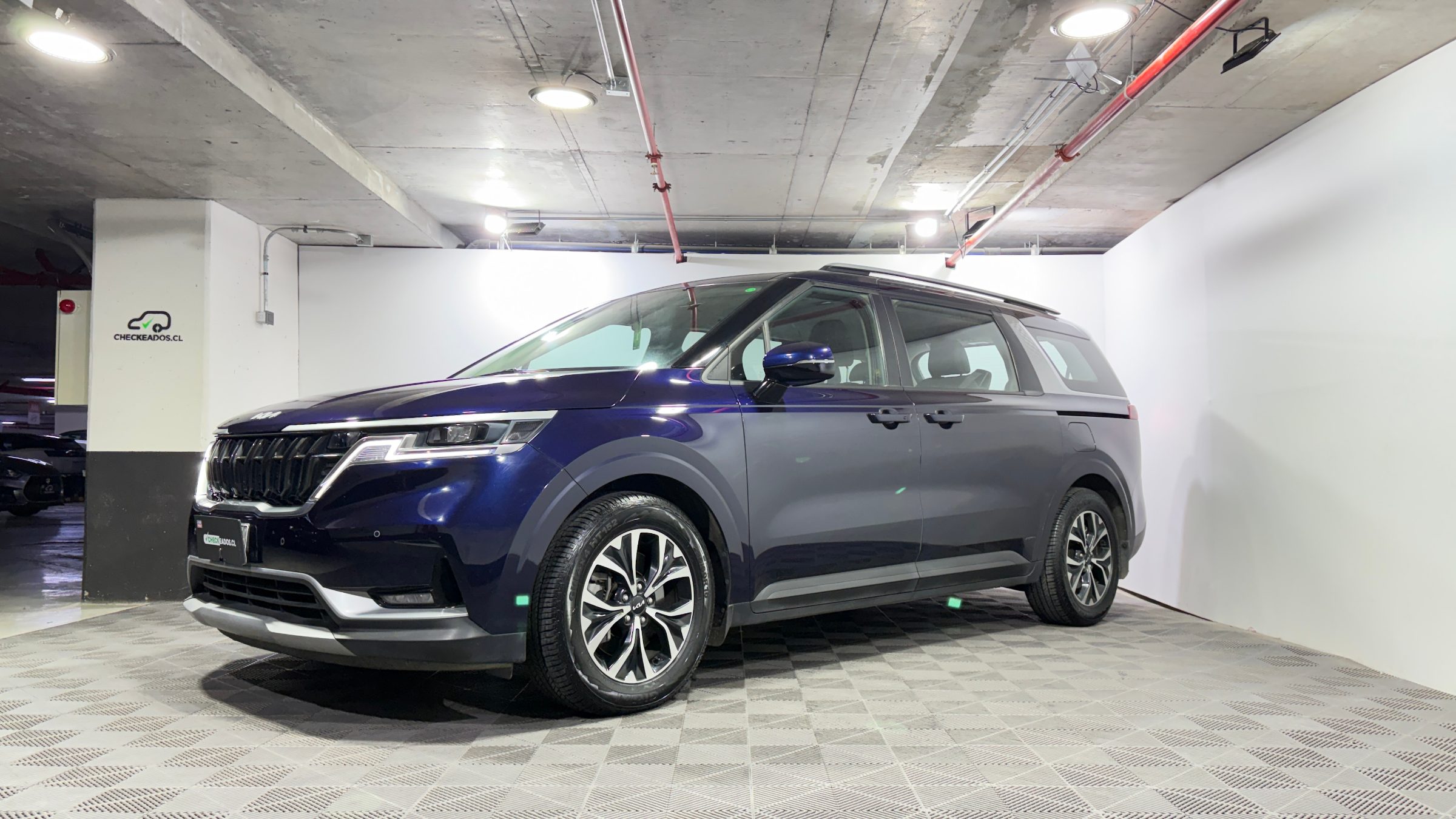 KIA Carnival — foto 3 de 23