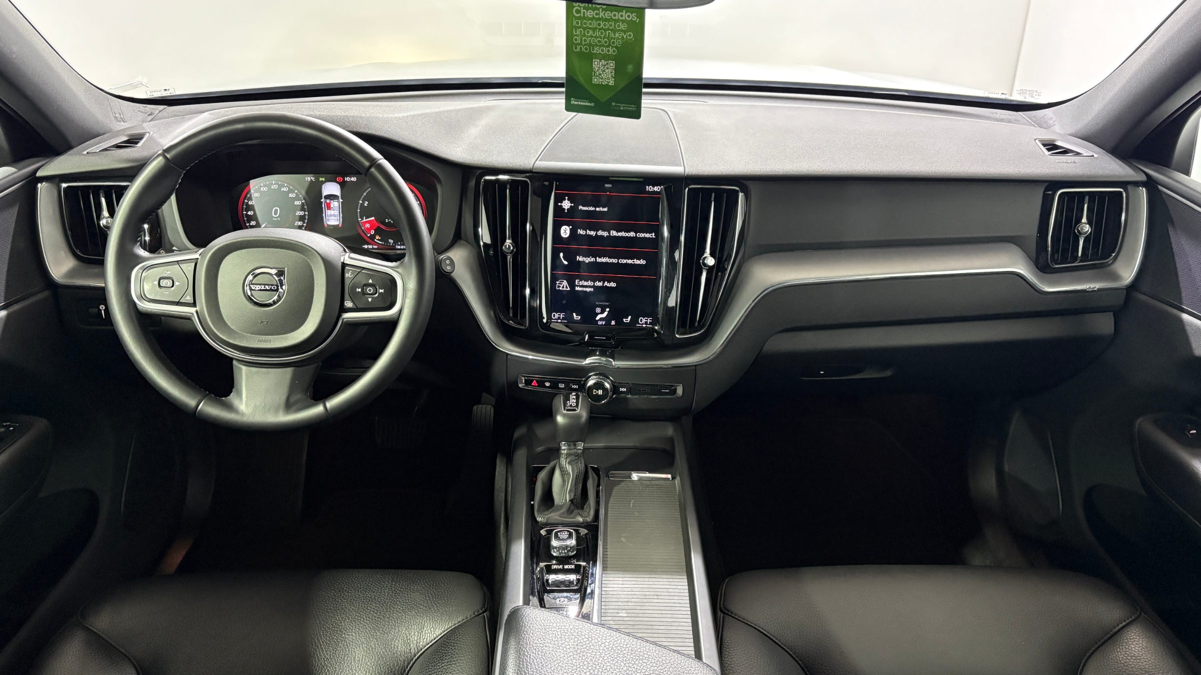 Volvo XC60 — foto 12 de 21