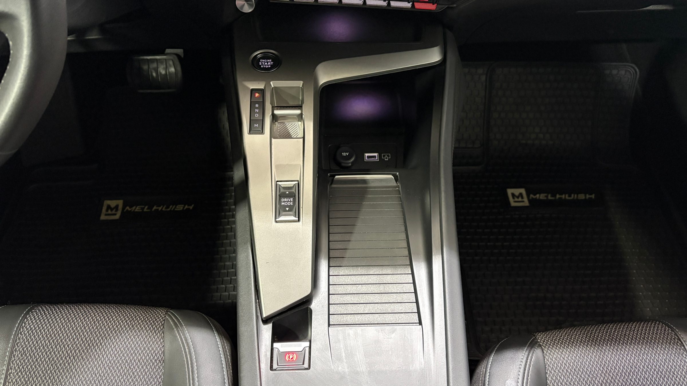 Peugeot 308 — foto 16 de 21
