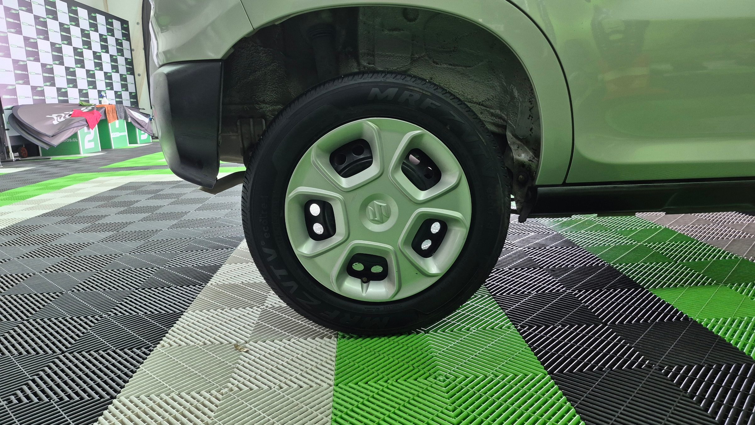 Suzuki S-Presso — foto 19 de 20