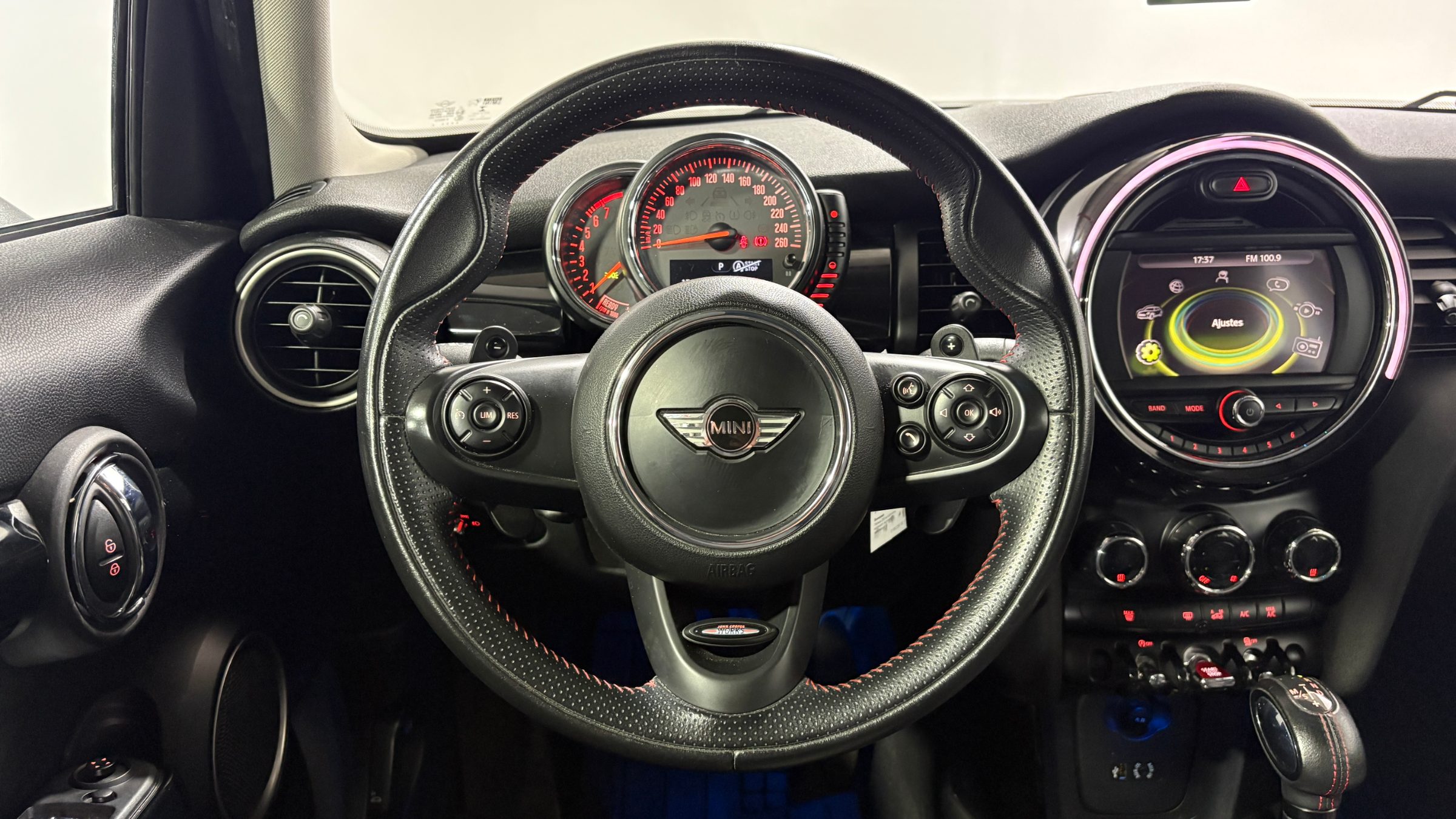 MINI Cooper S — foto 13 de 22