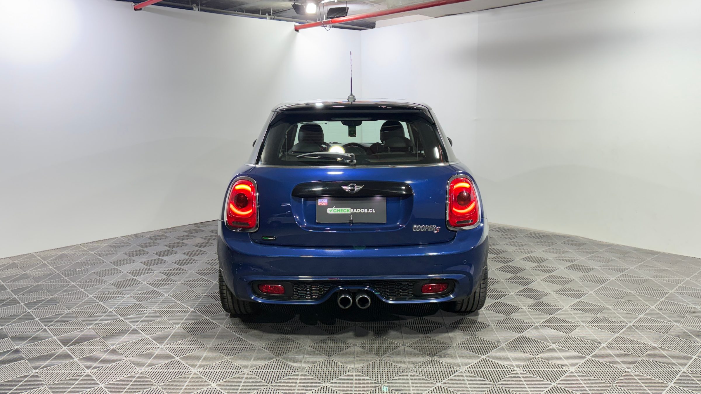 MINI Cooper S — foto 8 de 22